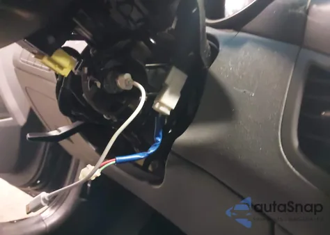 2011 Hyundai Elantra Gls z USA, uszkodzony, nr VIN 5NPDH4AE8BH029120